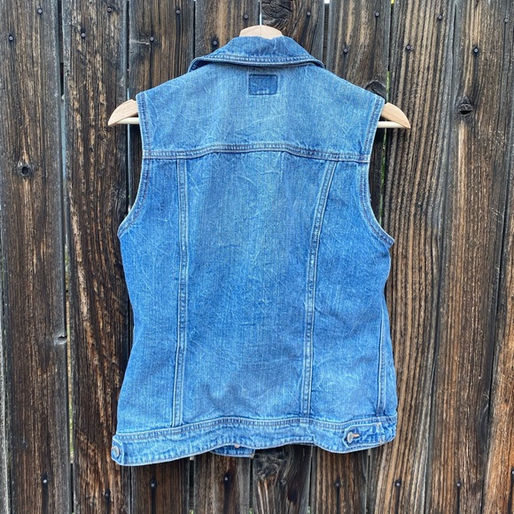 American Eagle. Classic Denim Vest. Women Size Small. - Picture 6 of 6